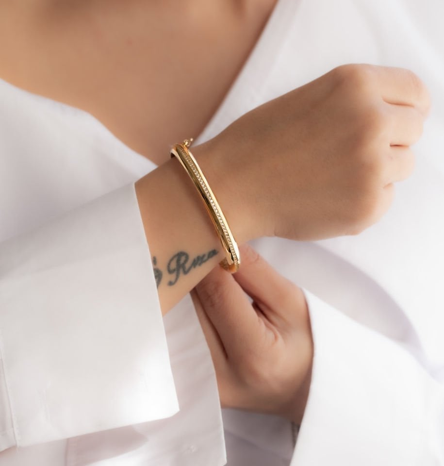 TAŞ DETAY ALTIN KELEPÇE