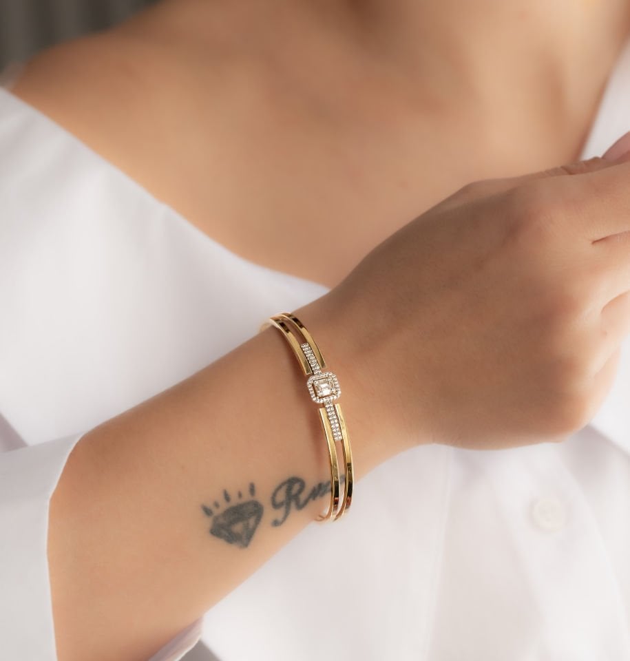 BAGET  ALTIN KELEPÇE