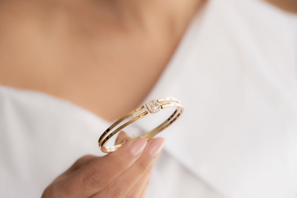 BAGET  ALTIN KELEPÇE