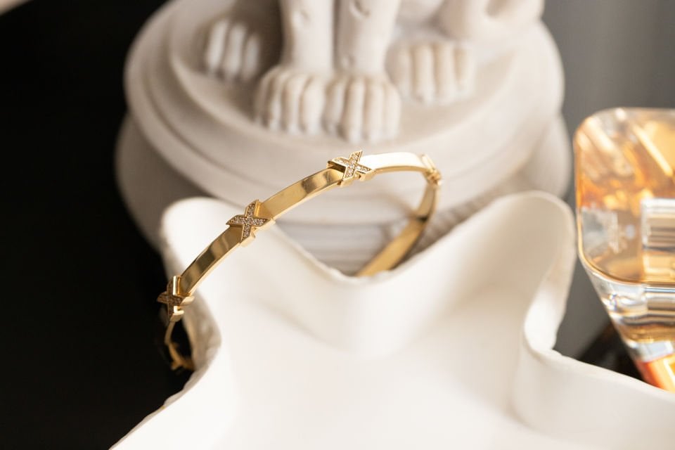 X DETAY ALTIN BİLEZİK KELEPÇE