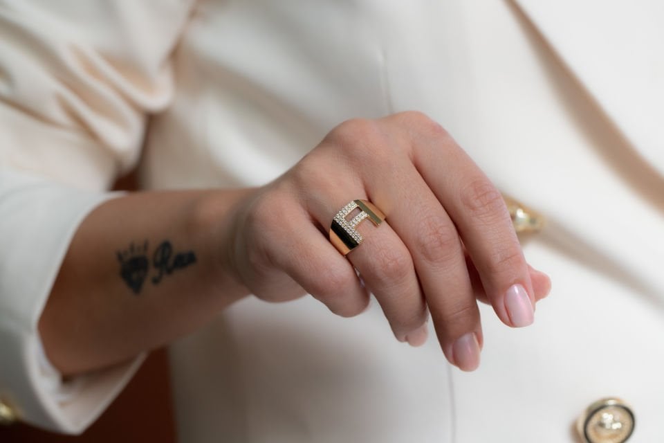 F HARF ALTIN YÜZÜK