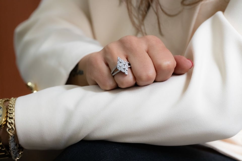 1.45 KARAT TASARIM PIRLANTA YÜZÜK