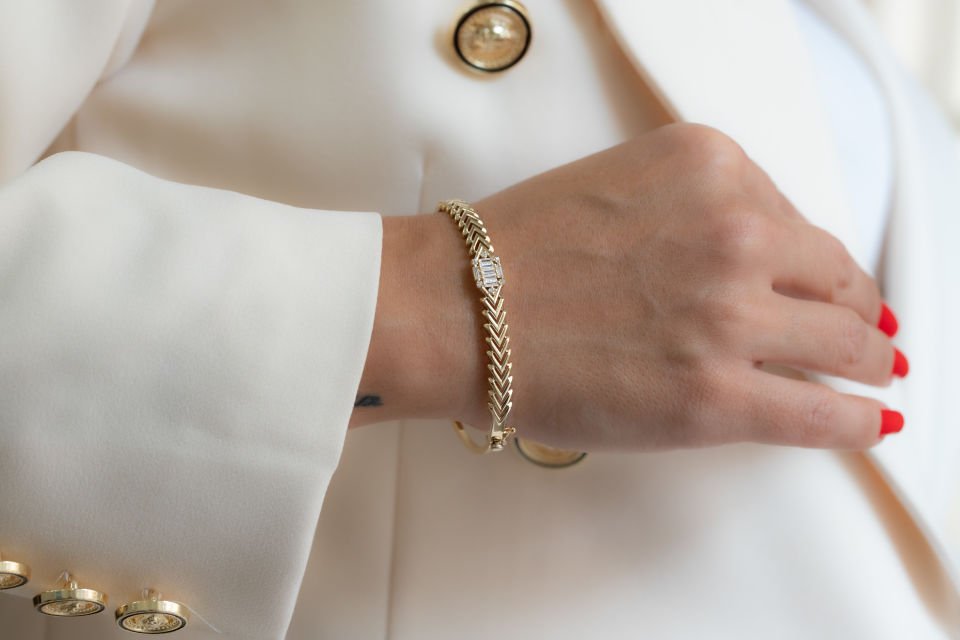 NİKE KELEPÇE BİLEZİK