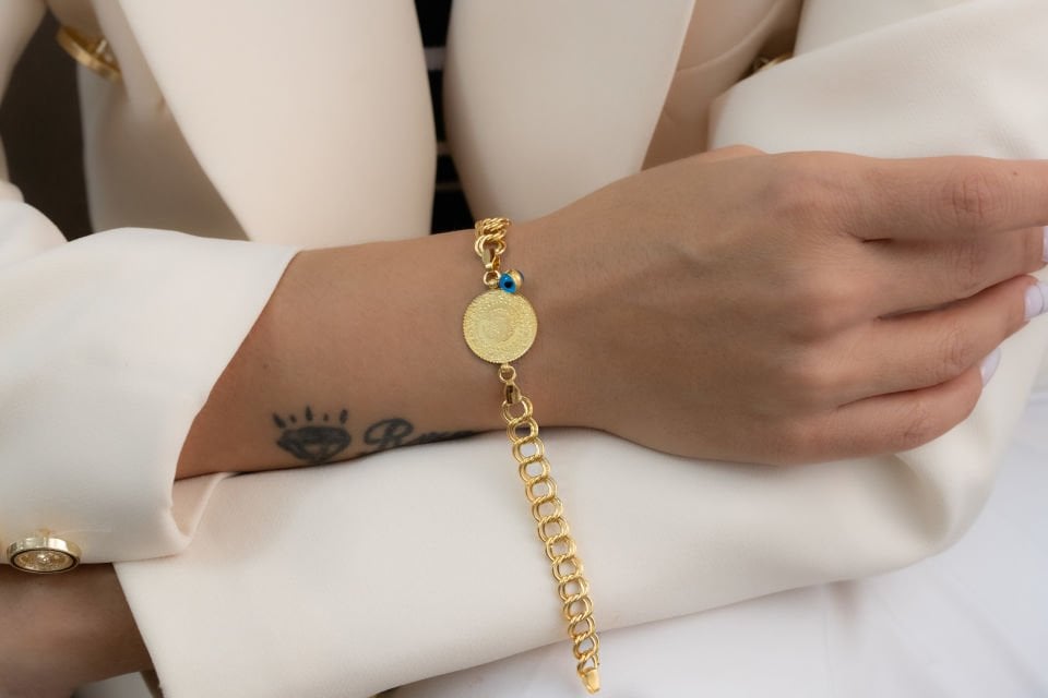 ÇEYREKLİ NAZAR BONCUKLU ALTIN BİLEKLİK