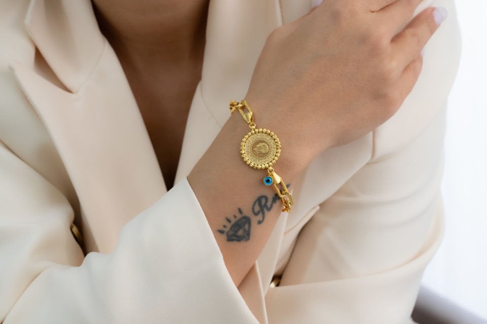 ÇEYREKLİ NAZAR BONCUKLU ALTIN BİLEKLİK