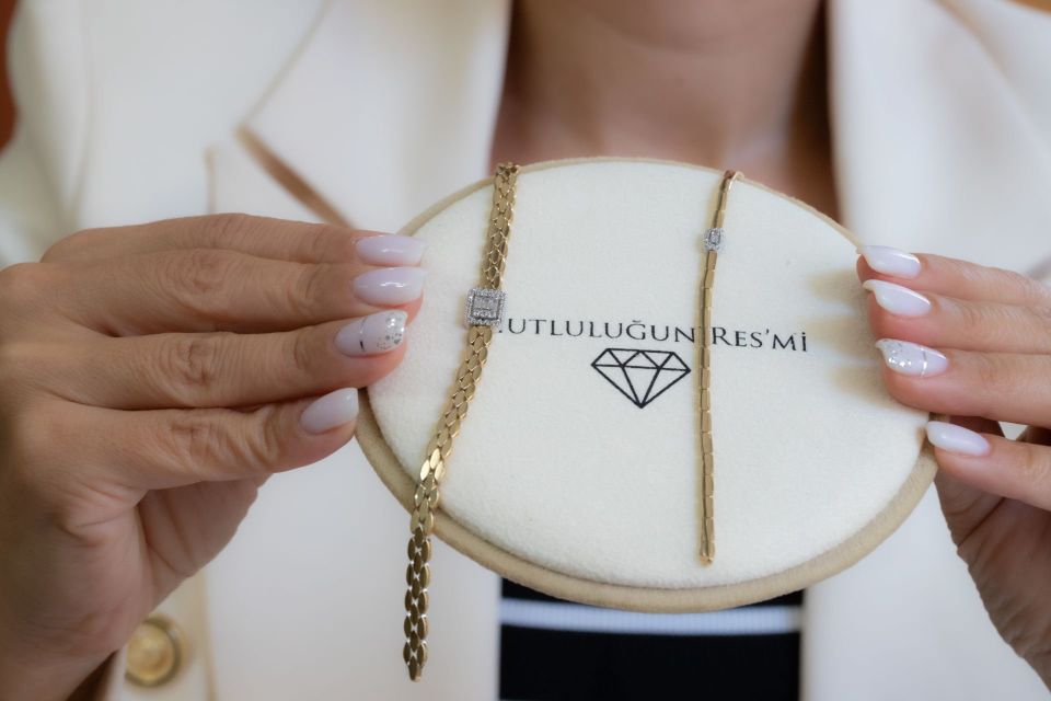 BAGET TAŞLI  ALTIN BİLEKLİK