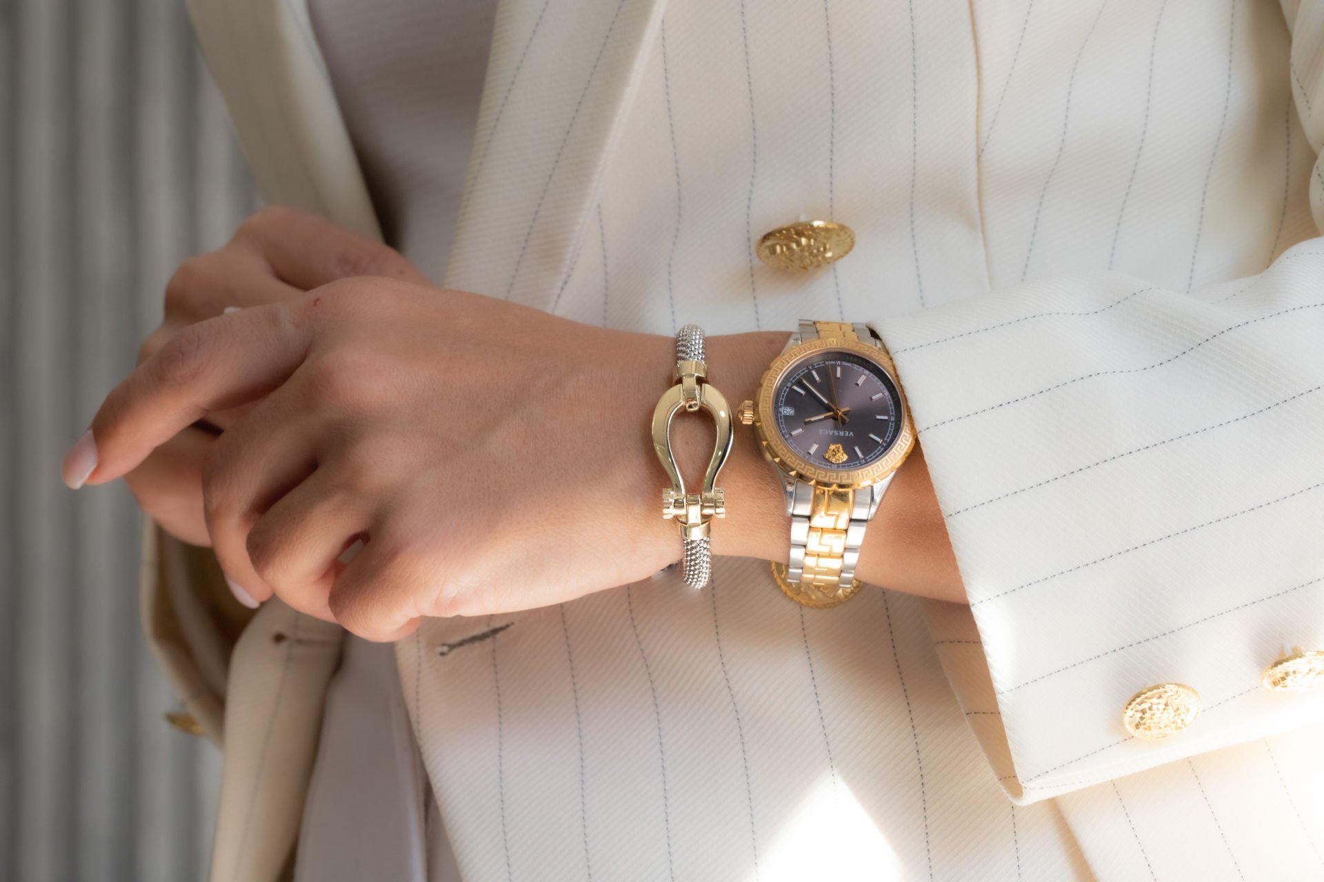 JESSİKA BEYAZ ALTIN BİLEKLİK