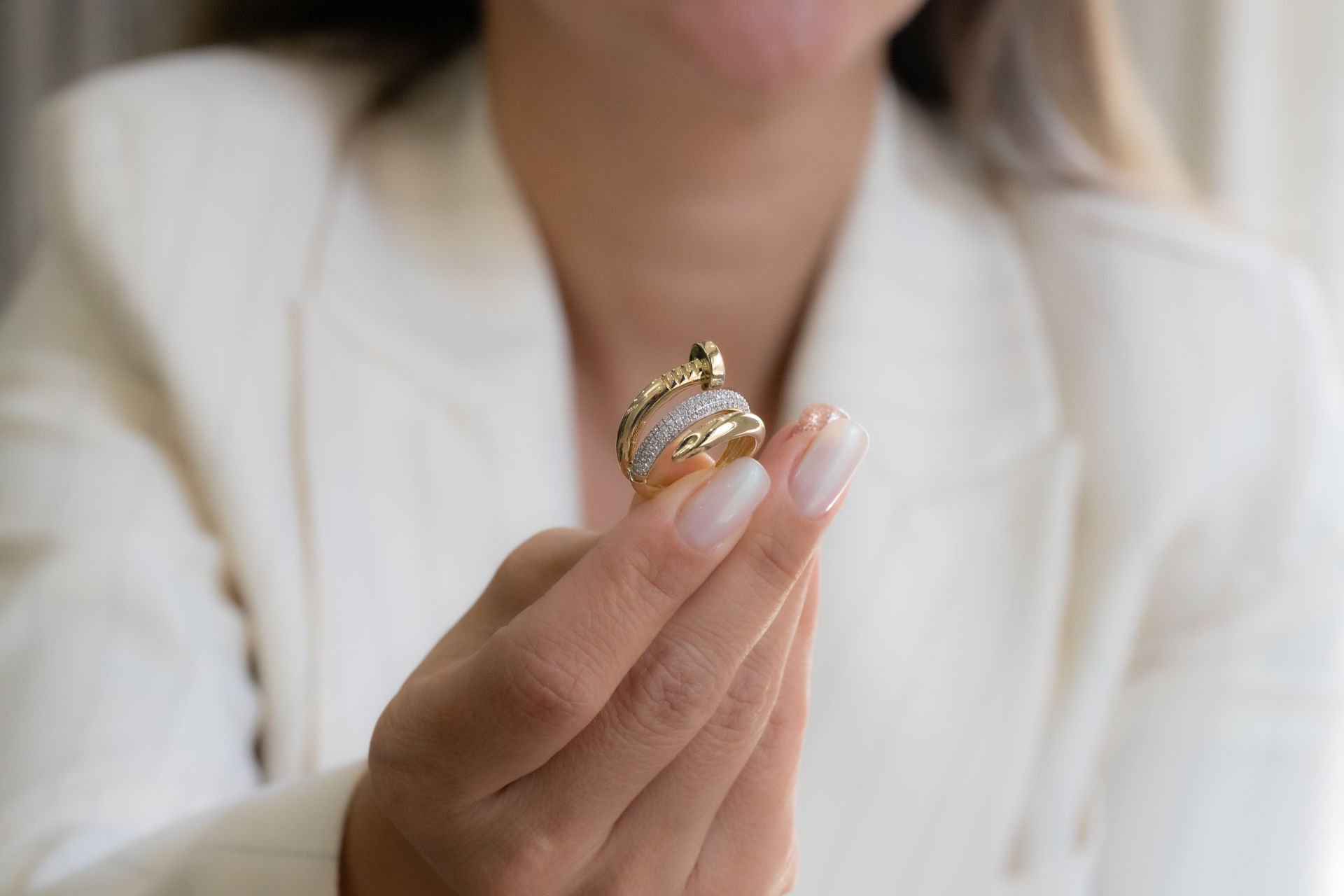 TYR  ÇİVİ ALTIN YÜZÜK