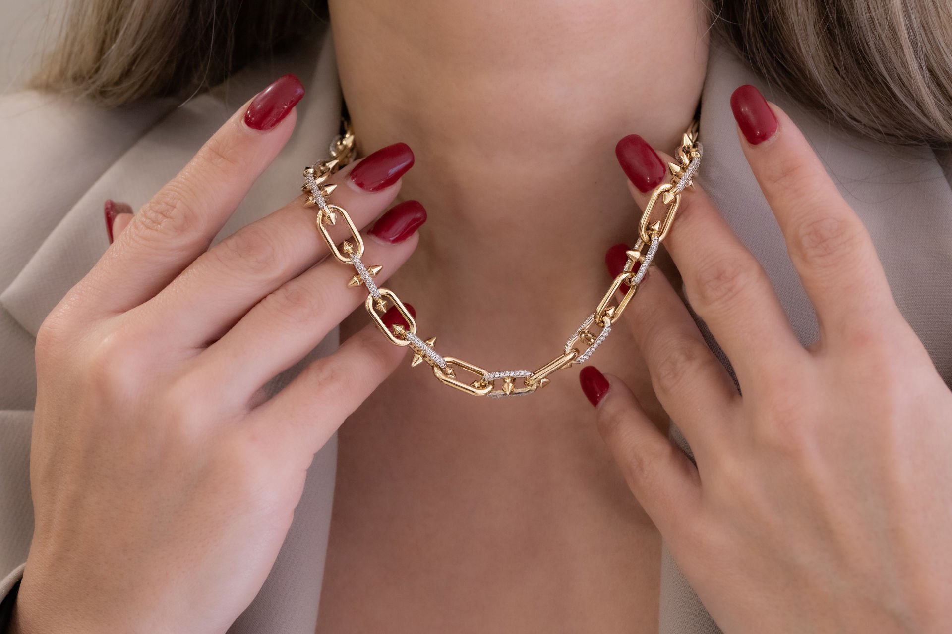 CELESTE TAŞLI ALTIN KOLYE