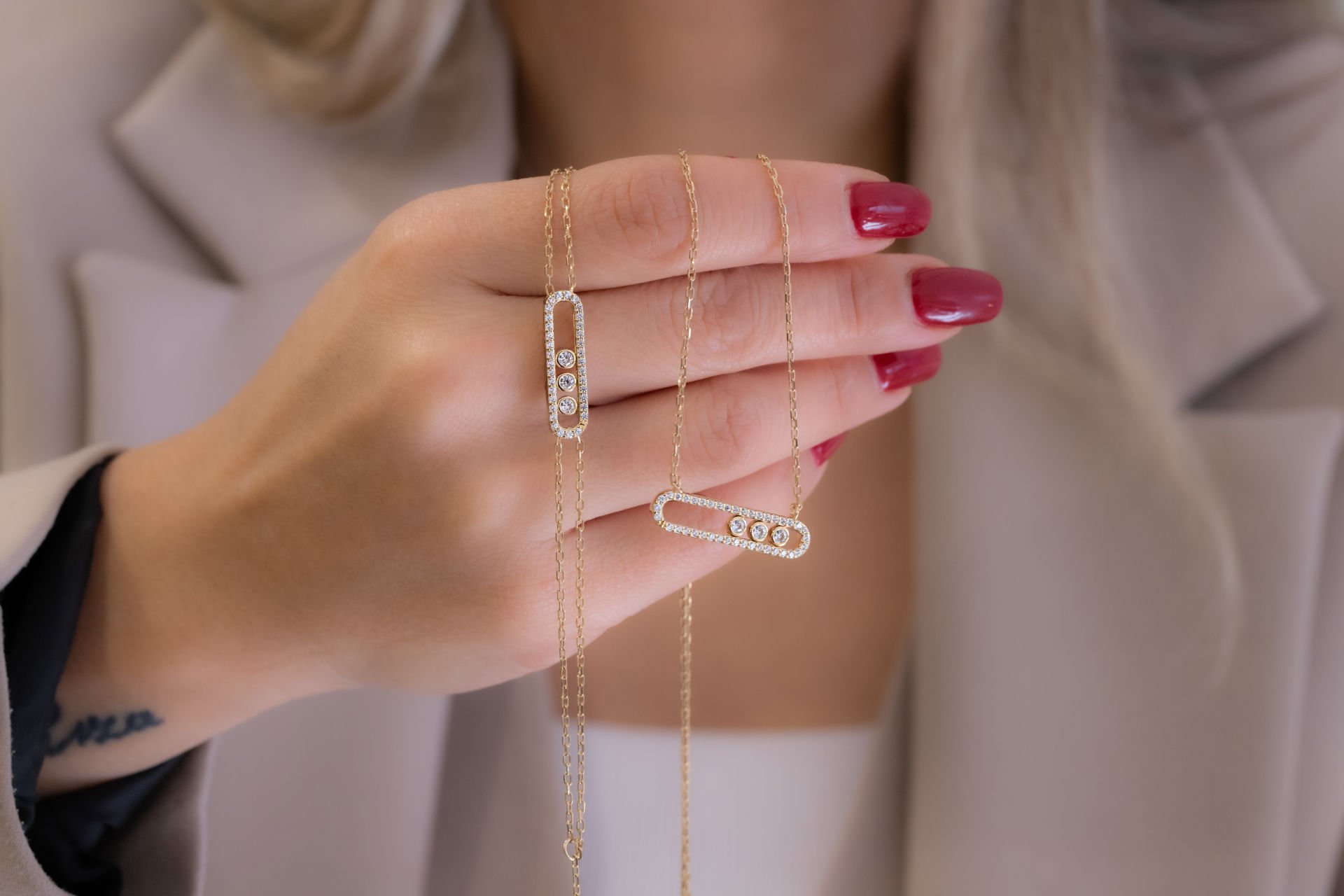 MEİS TAŞLI ALTIN BİLEKLİK