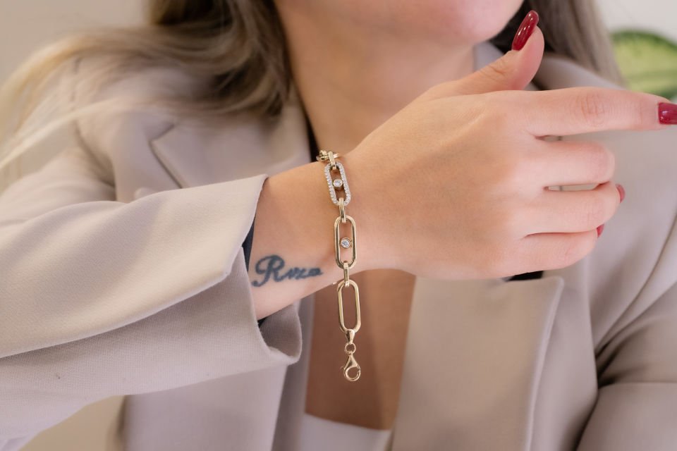 TREND TAŞLI ALTIN BİLEKLİK