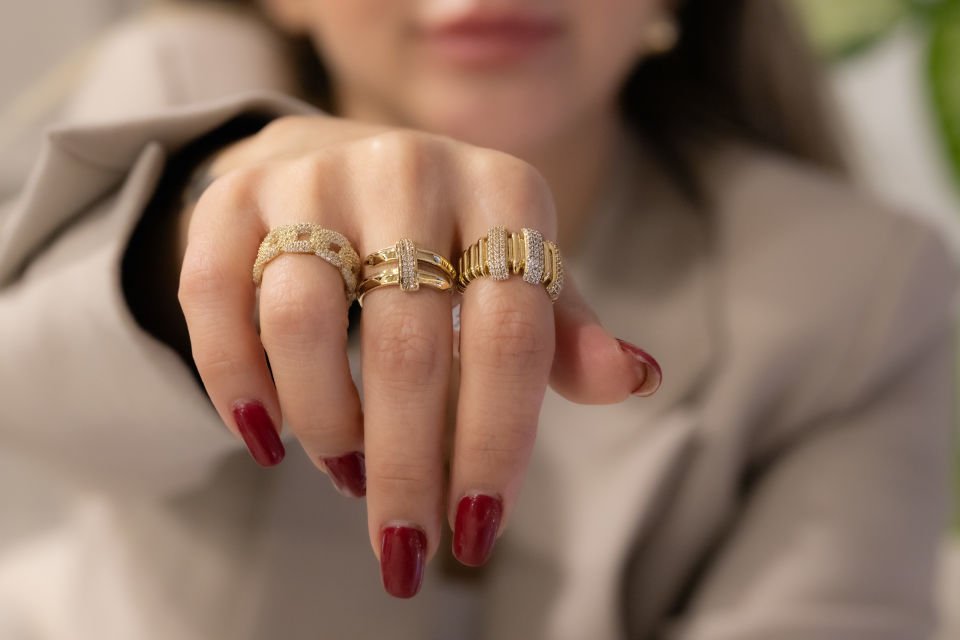 İKONİK ALTIN YÜZÜK