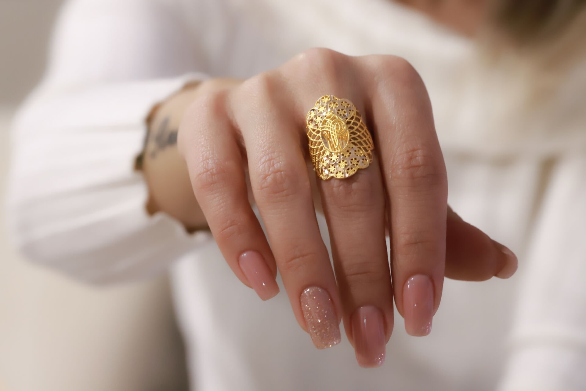 İŞLEMELİ FANTEZİ ALTIN YÜZÜK