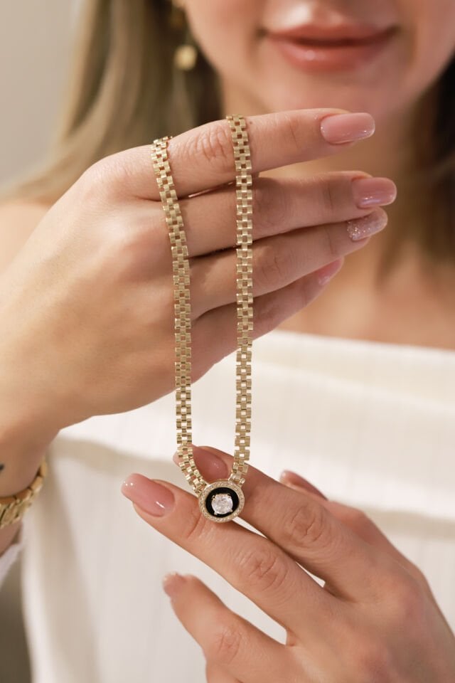 MİNELİ BAGET ALTIN KOLYE