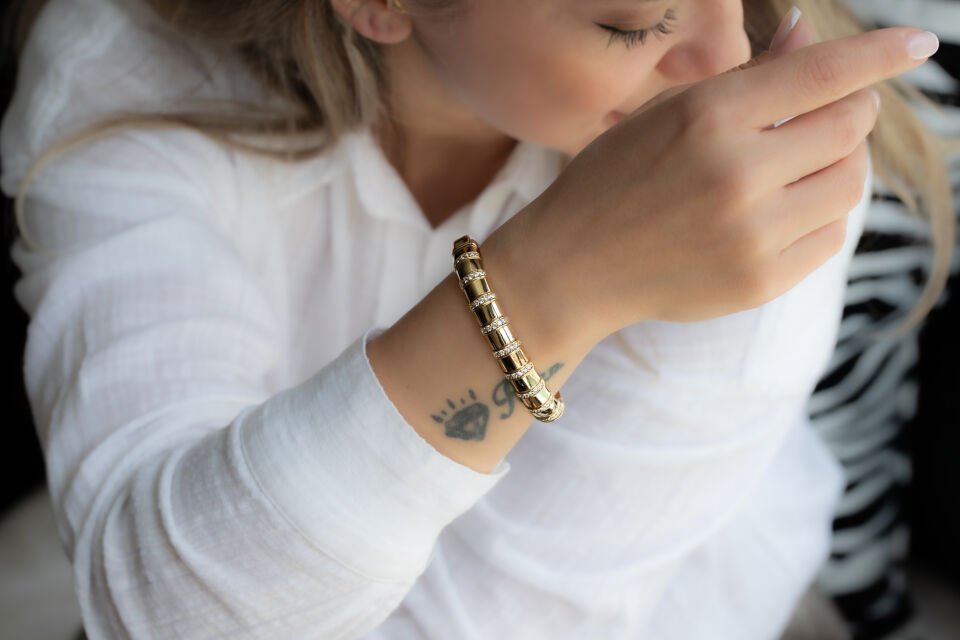 TASARIM TAŞLI KELEPÇE BİLEZİK