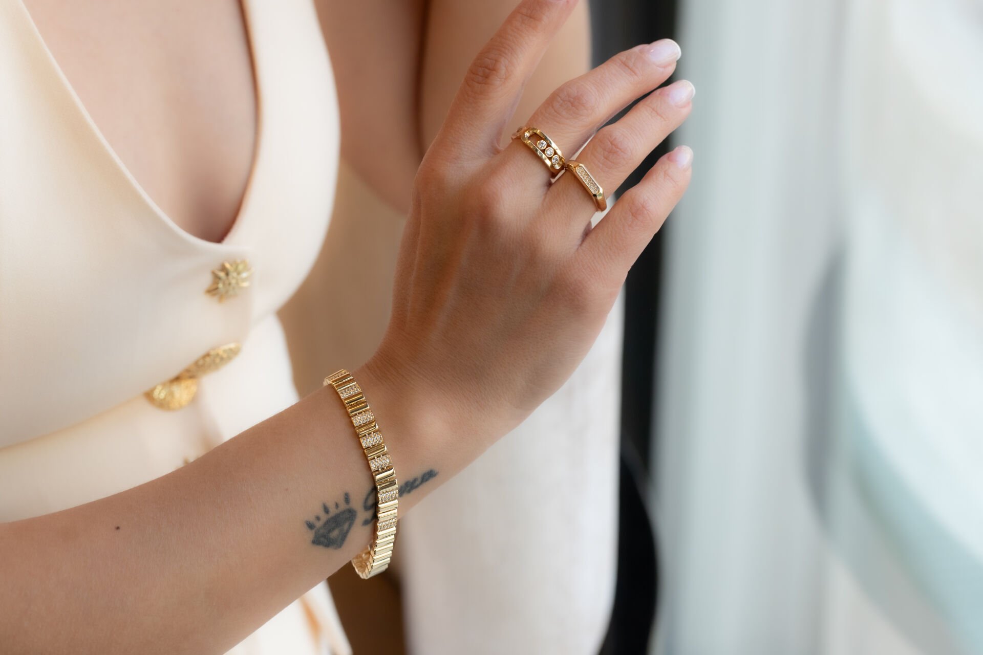 TREND TAŞLI ALTIN YÜZÜK