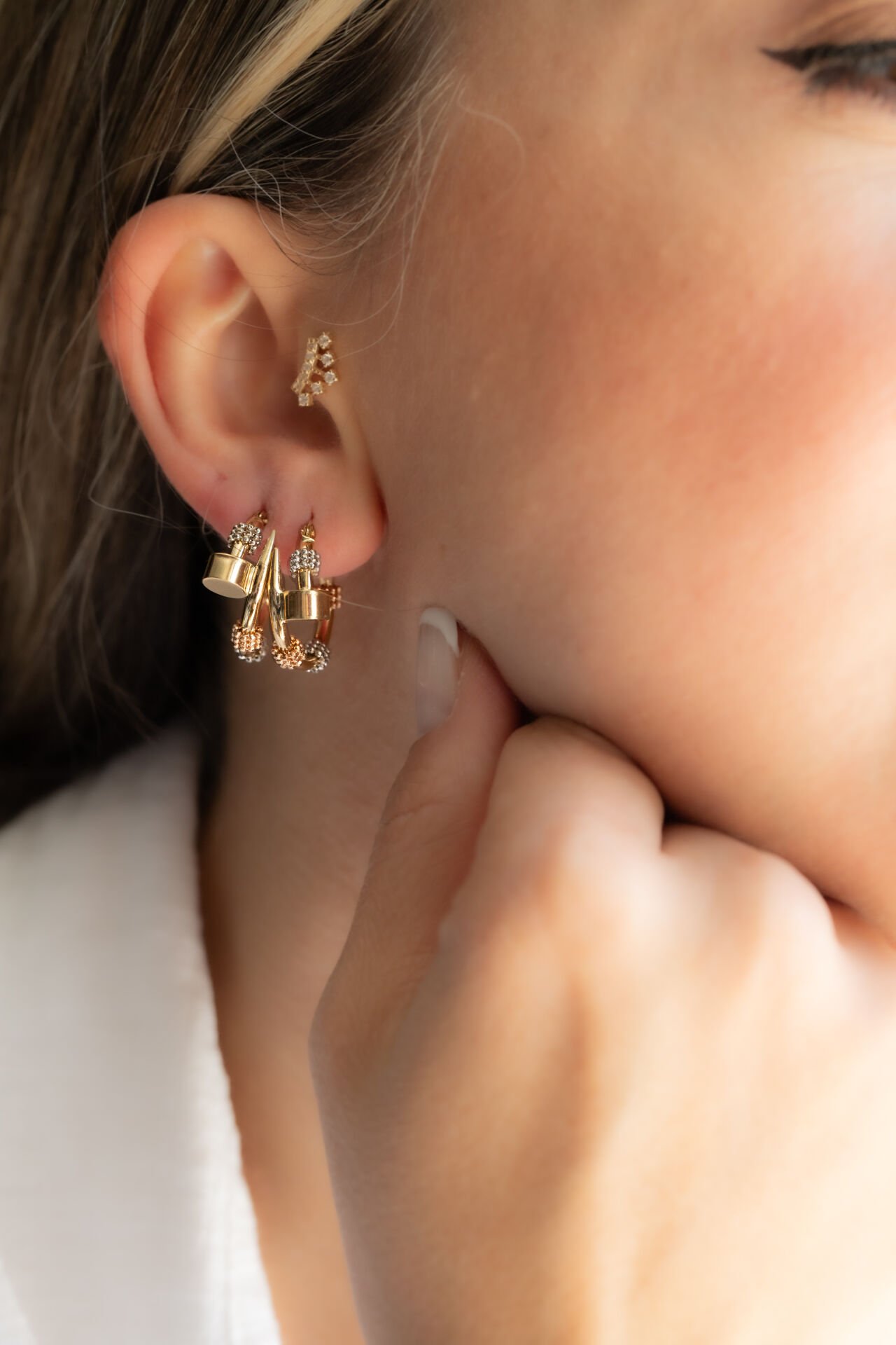 DORİKA  ALTIN KÜPE