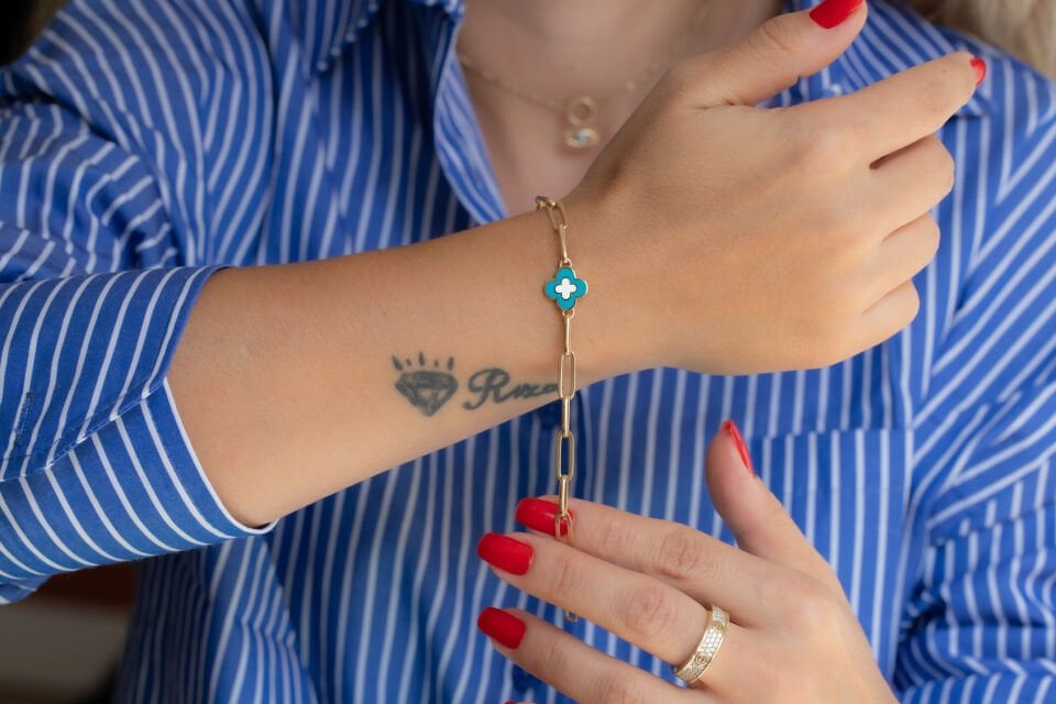 TURKUAZ MİNELİ ALTIN BİLEKLİK