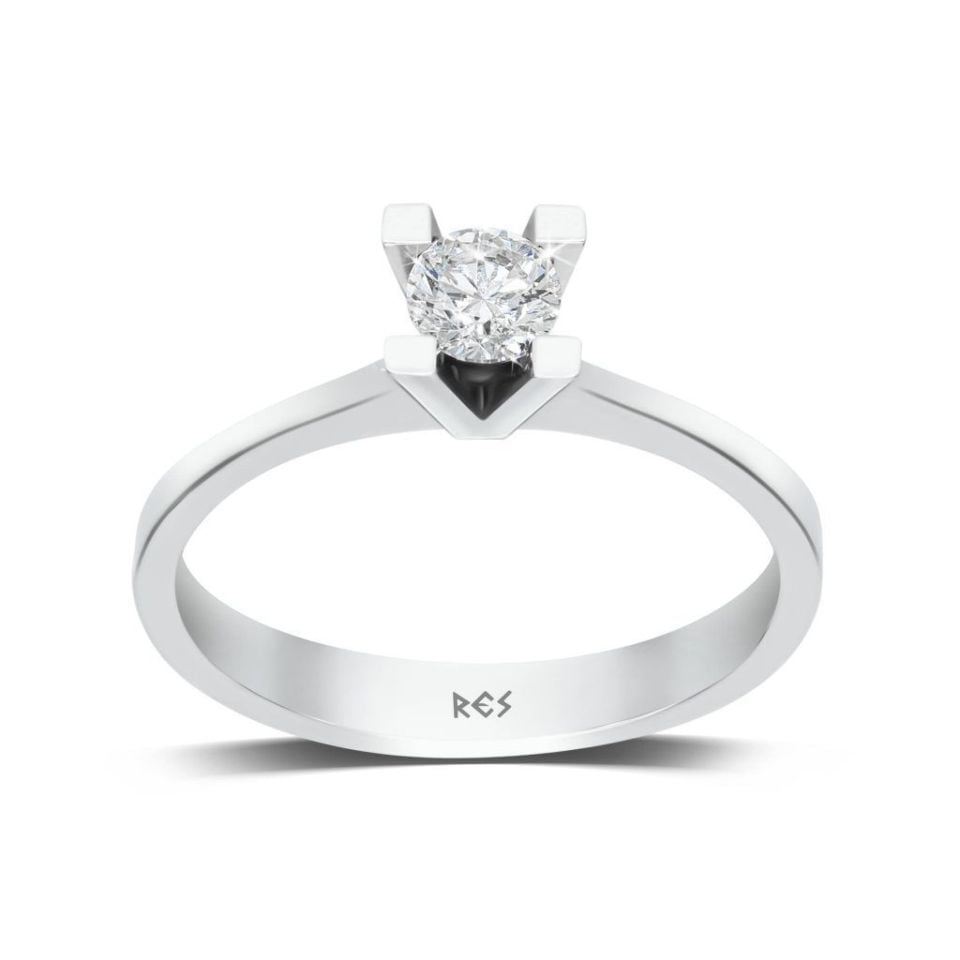 0.40 KARAT PIRLANTA TEKTAŞ YÜZÜK