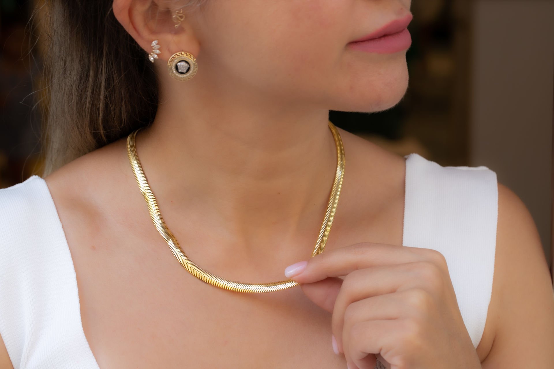 BALIKSIRTI ALTIN ZİNCİR