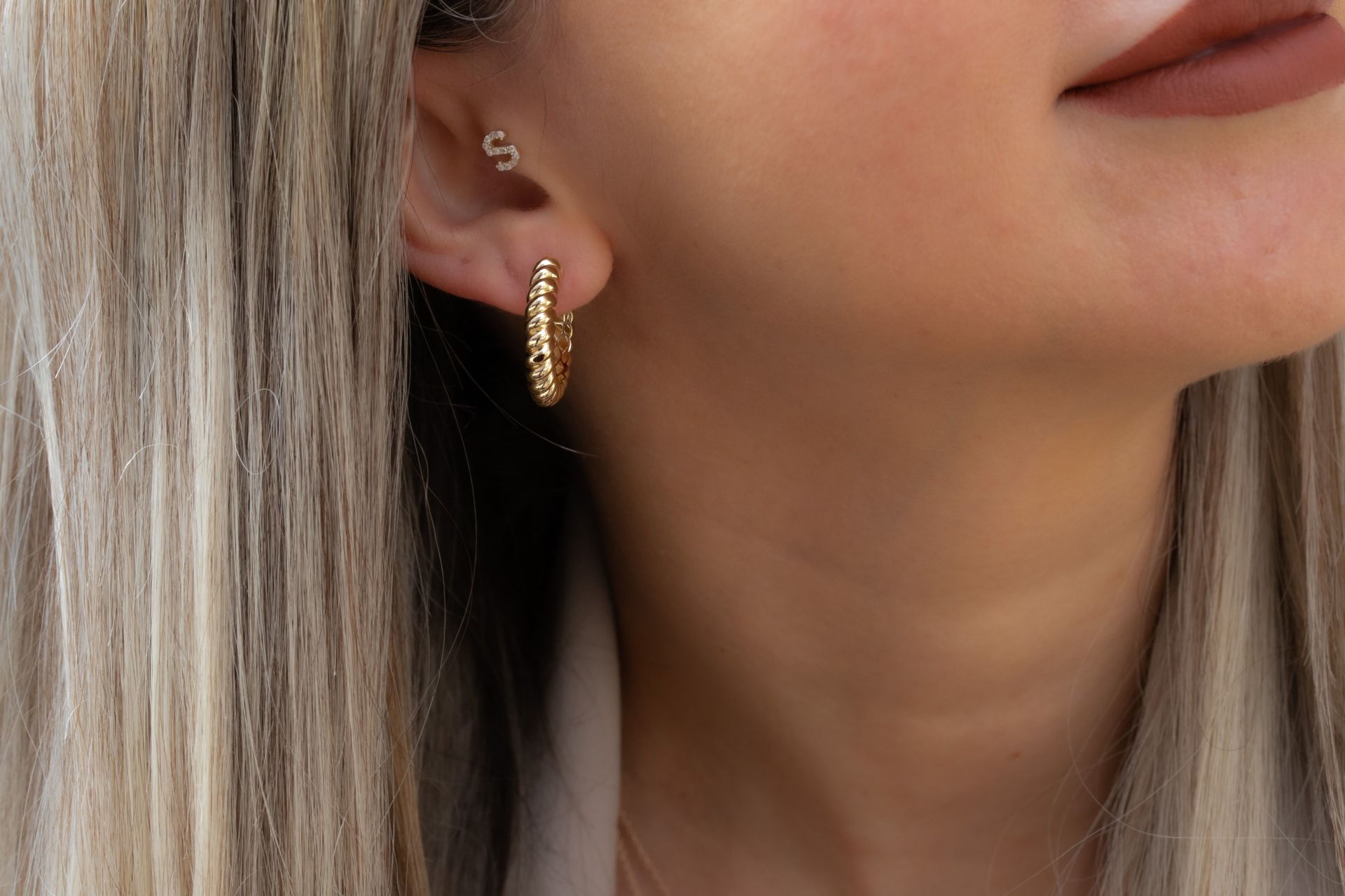 HALKA İSTİRİDYE ALTIN KÜPE