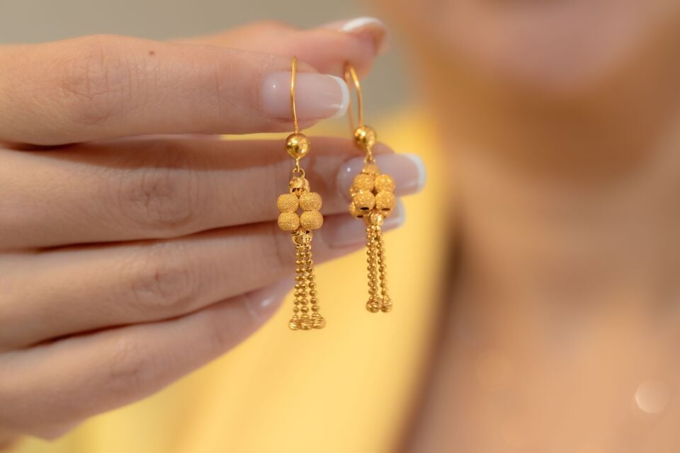 DORİKALI ALTIN KÜPE