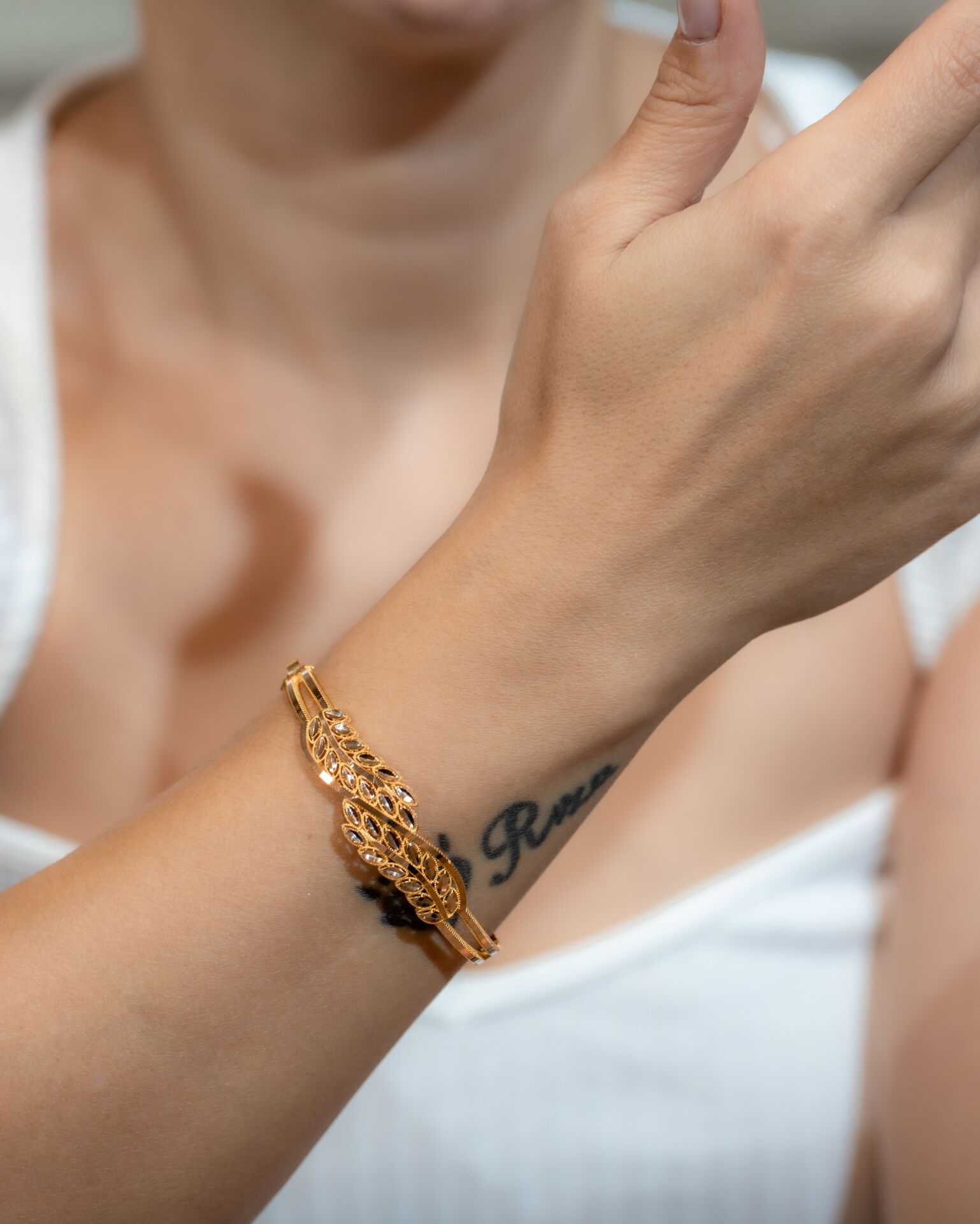 SUUD ALTIN BİLEZİK