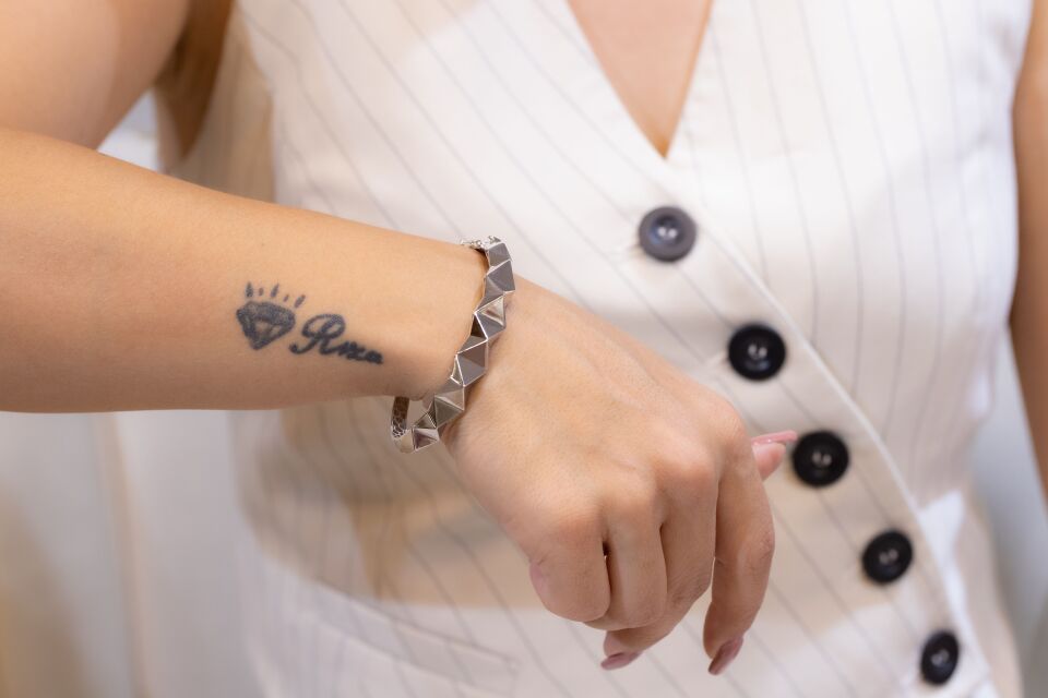 WHİTE PRİZMA ALTIN KELEPÇE