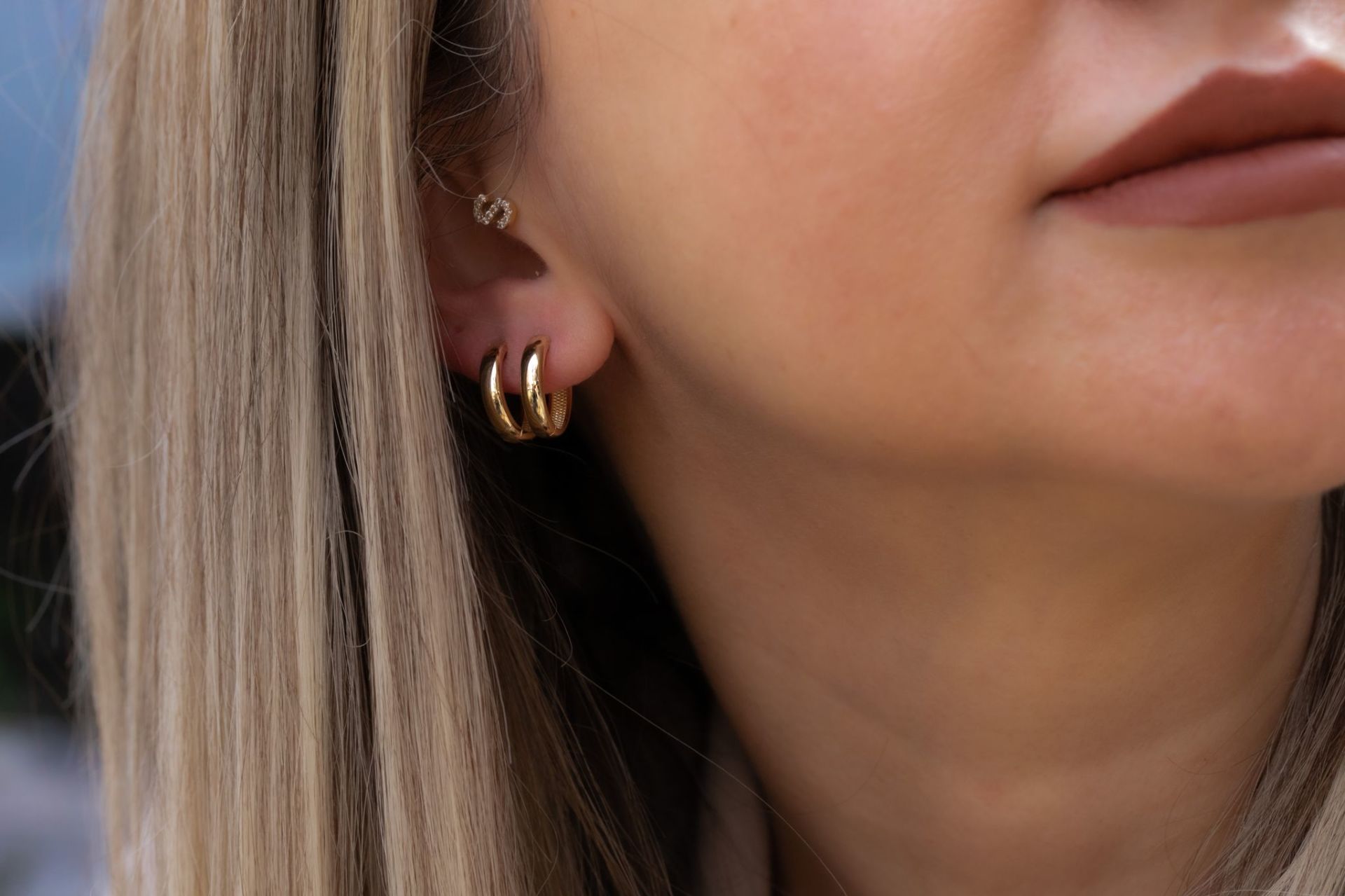 HALKA KÜÇÜK ALTIN KÜPE