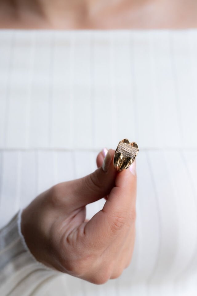 TAŞLI MODERN ALTIN YÜZÜK