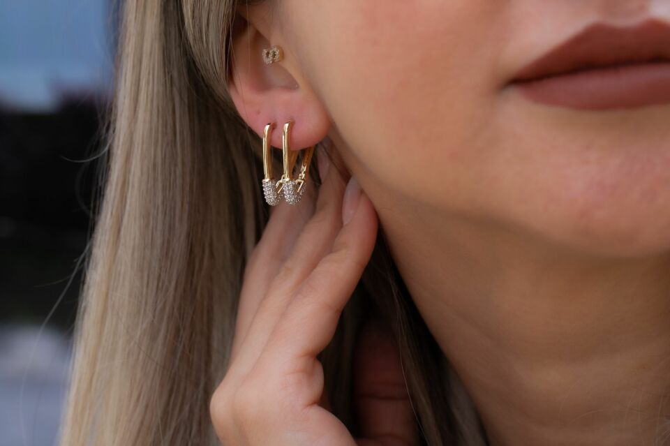 TAŞLI ATAÇ ALTIN KÜPE