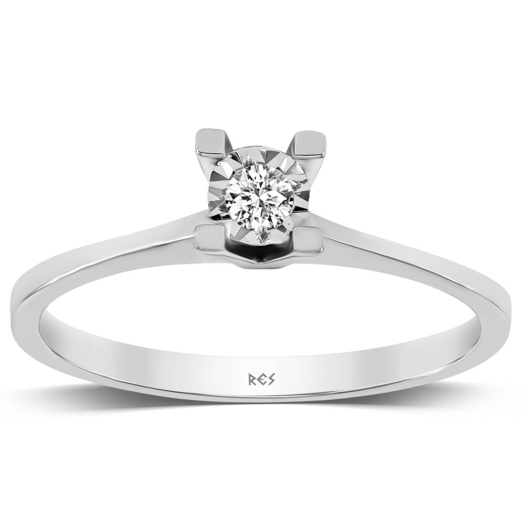 0.03 KARAT PIRLANTA TEKTAŞ YÜZÜK