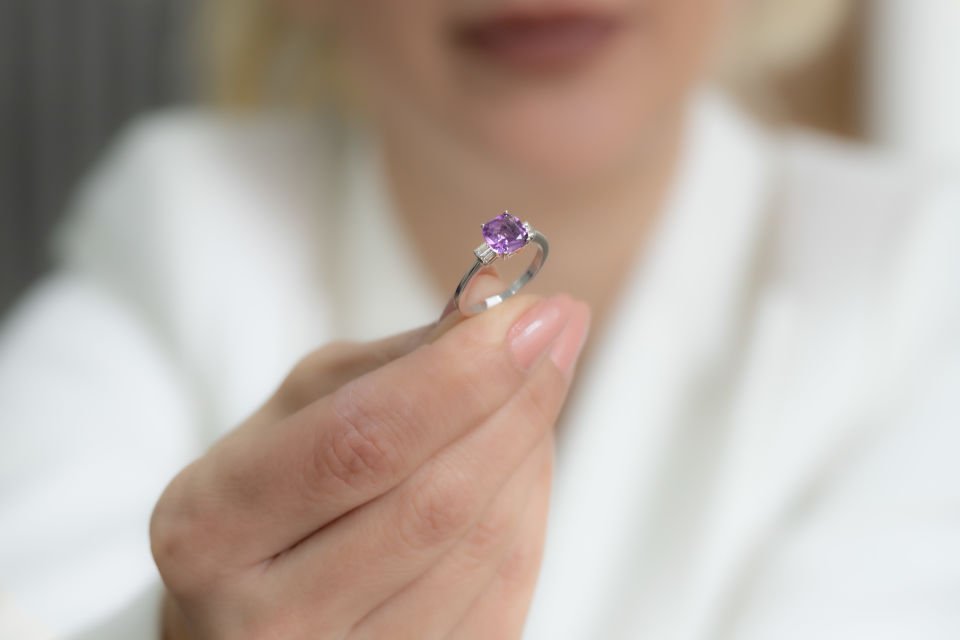 1.30 KARAT TASARIM PIRLANTA YÜZÜK