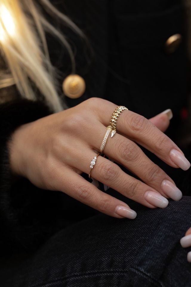 TAŞLI ALTIN İNCE YÜZÜK