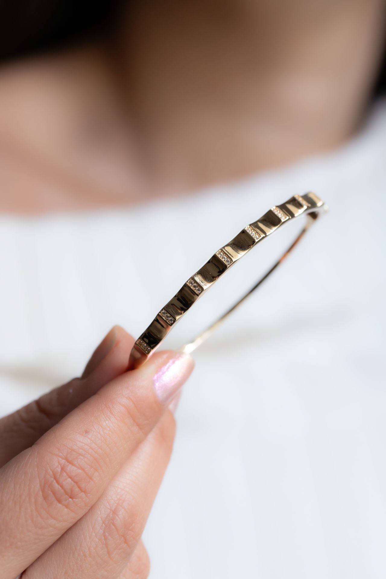 TAŞLI KELEPÇE BİLEZİK