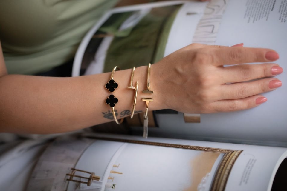 T ALTIN KELEPÇE BİLEZİK