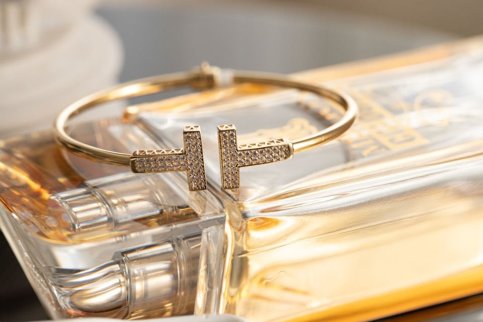 T TAŞLI ALTIN KELEPÇE BİLEZİK