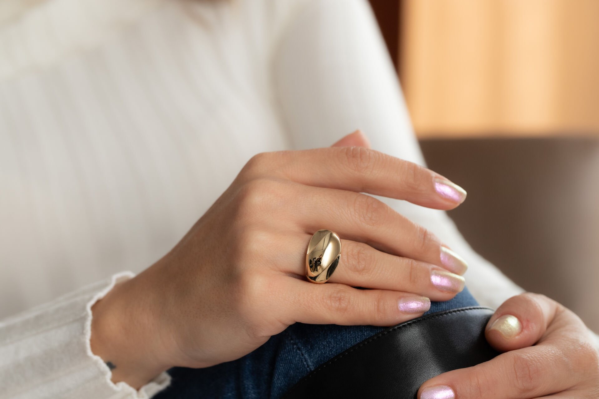 MİNİMAL TASARIM ALTIN YÜZÜK