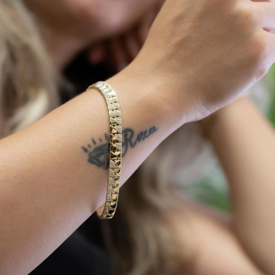 TAŞLI SU YOLU ALTIN BİLEKLİK