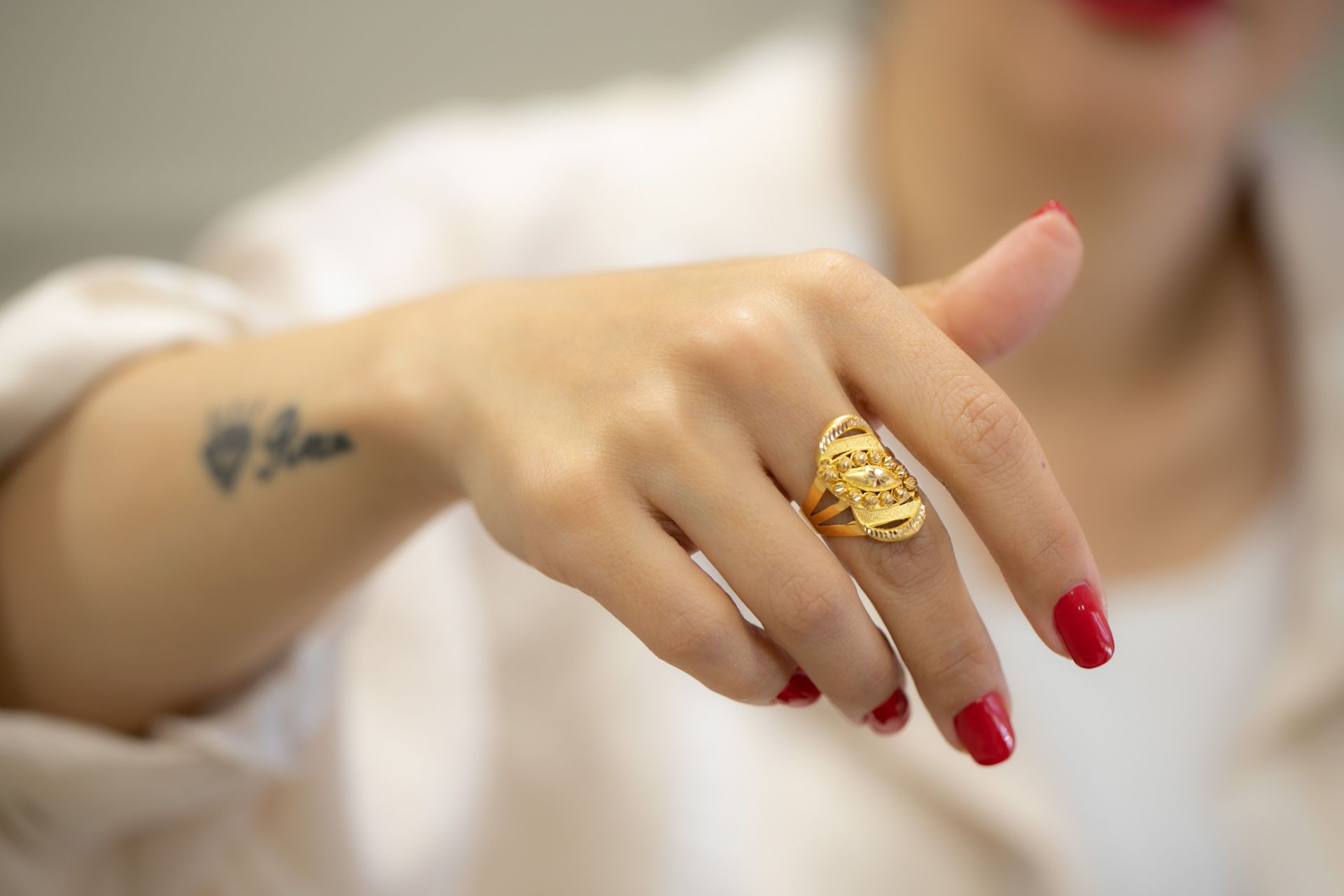 DORİKALI ALTIN YÜZÜK