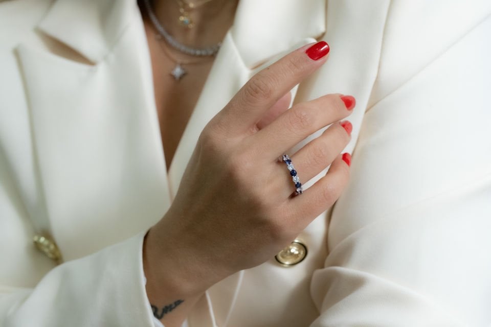 2.85 KARAT SAFİR TASARIM PIRLANTA YÜZÜK