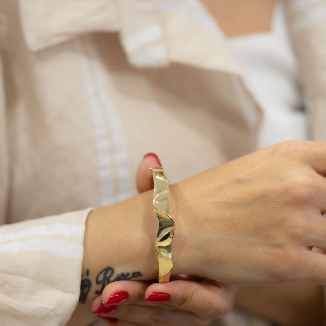 DALGALI TREND ALTIN KELEPÇE