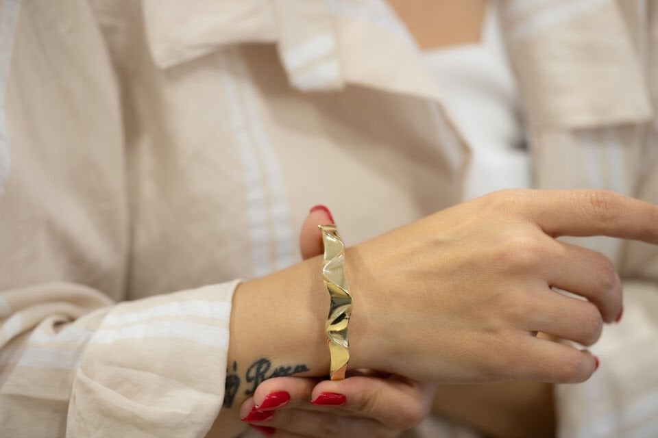 DALGALI TREND ALTIN KELEPÇE