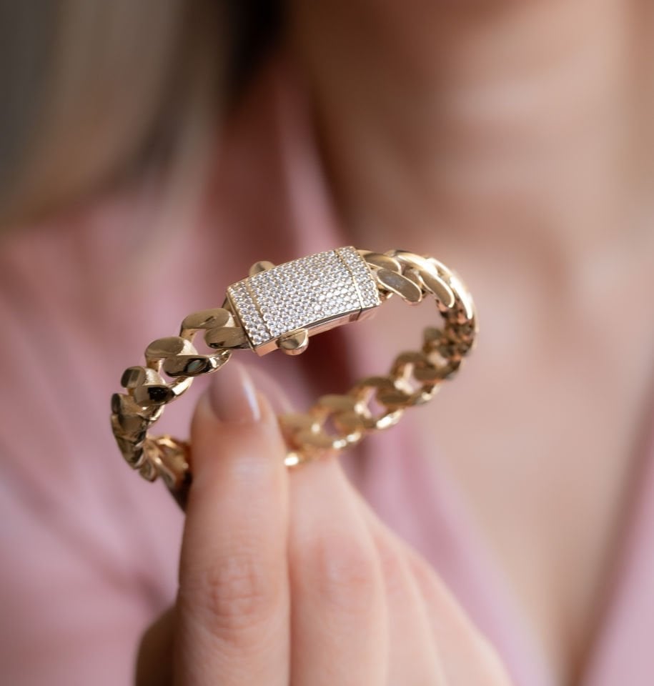 GURMET ALTIN KELEPÇE