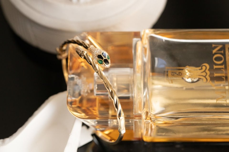 YILAN İKONİK KELEPÇE