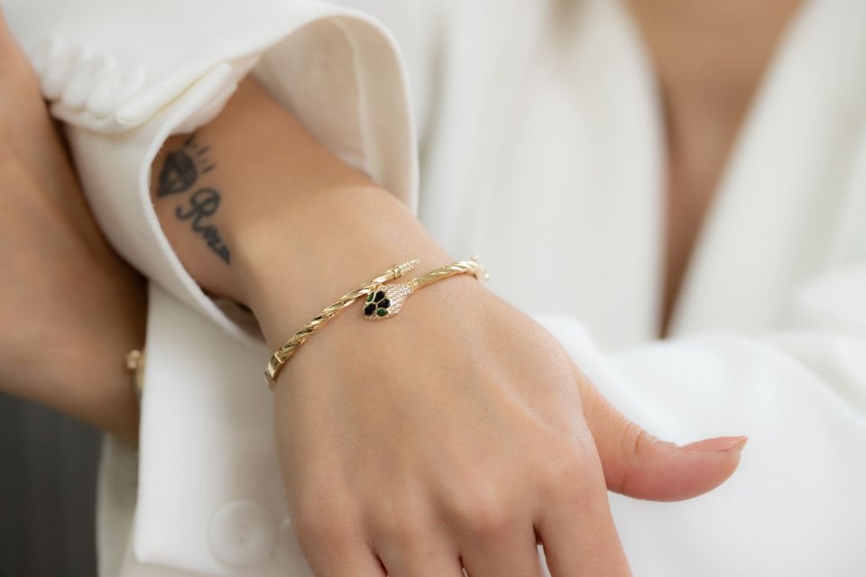 YILAN İKONİK KELEPÇE