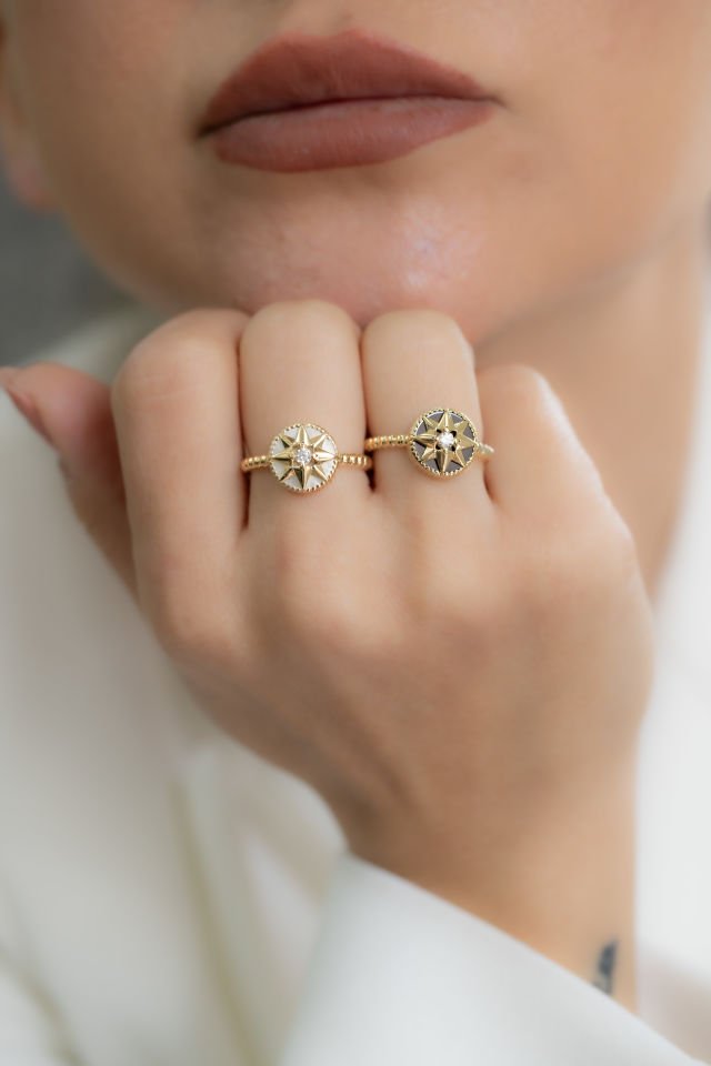 TAŞLI GÜNEŞ ALTIN YÜZÜK