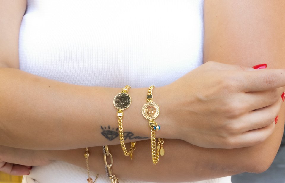 ÇEYREK ALTINLI BİLEKLİK