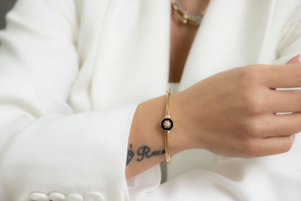 BLACK STONE KELEPÇE